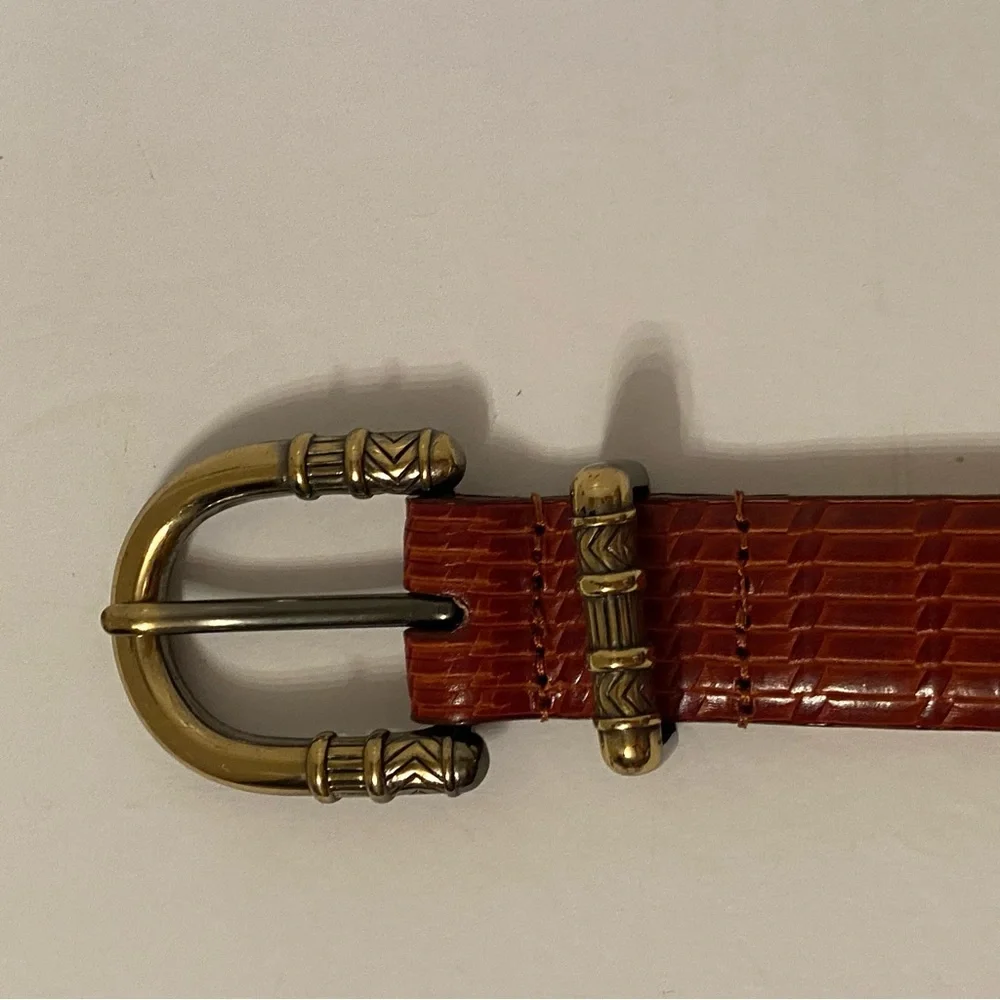TALBOTS BELT BROWN CROC LOOK LEATHER SIZE L
